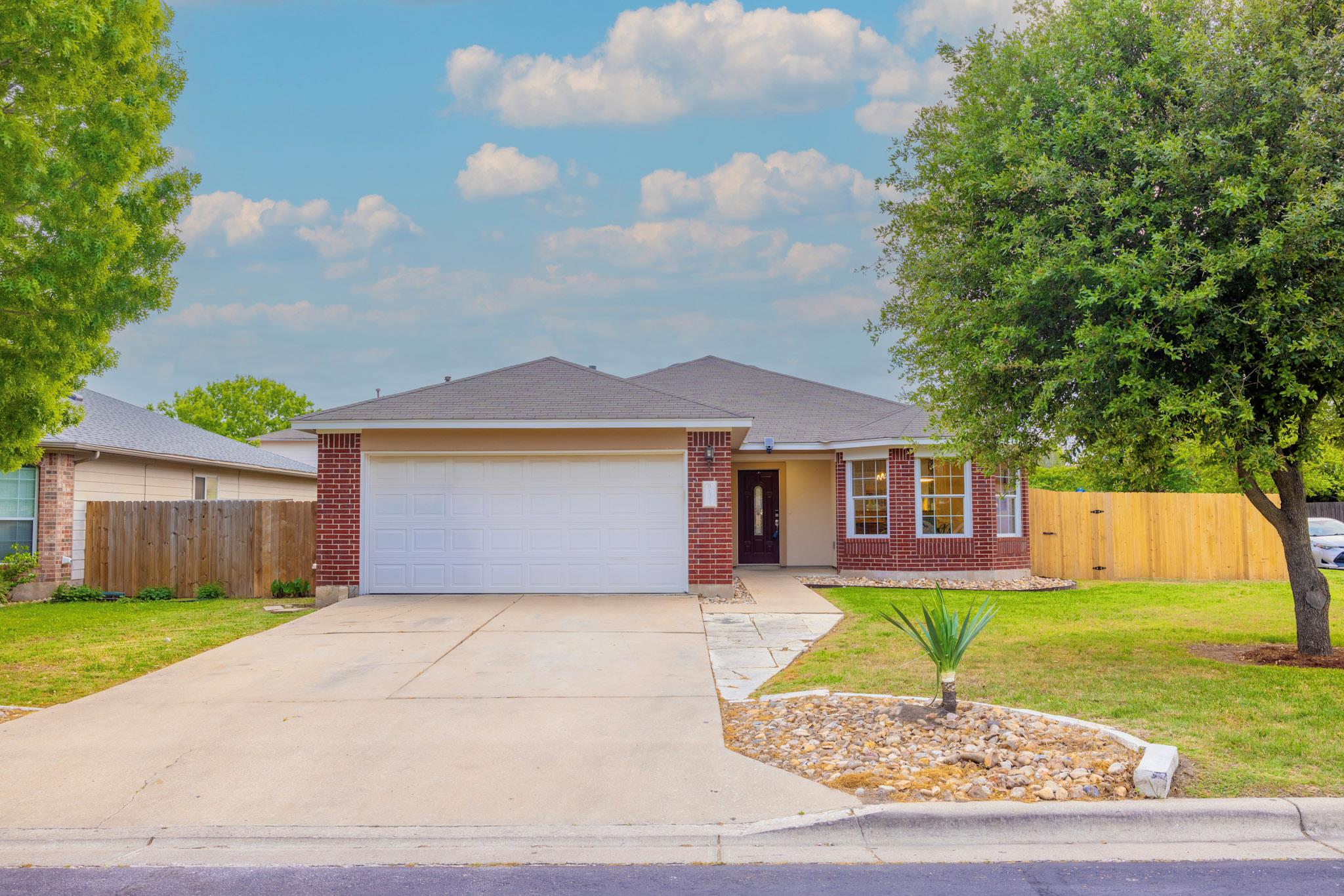 1302 Newbury St, Georgetown, TX 78626