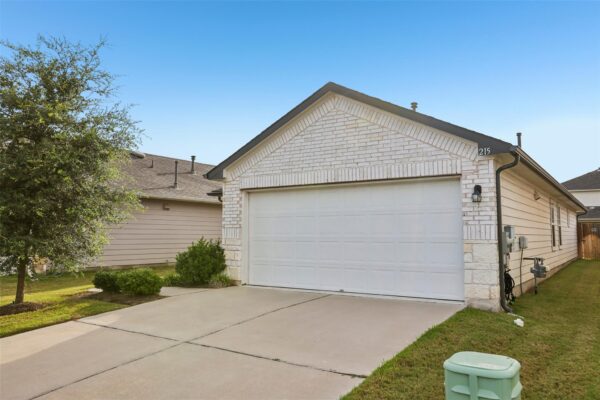 215 Tributary Way, Bastrop
