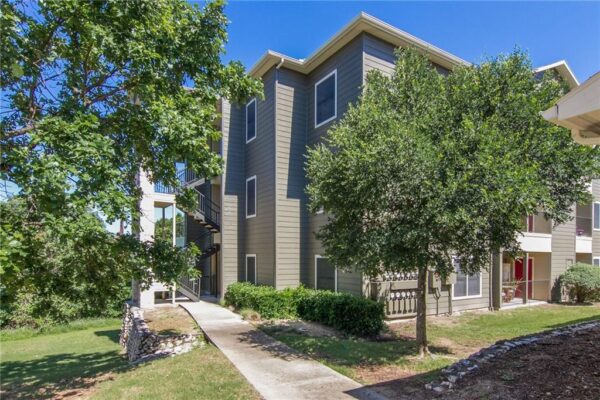 2320 Gracy Farms Ln #1131, Austin