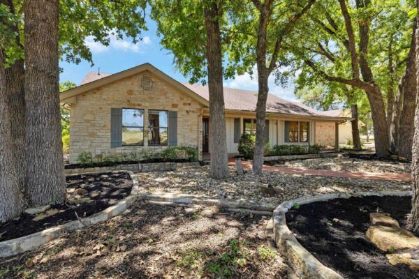 116 Fawn Gln, Georgetown