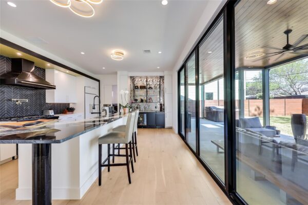4600 Gillis St, Austin
