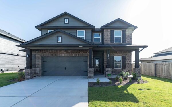 224 Denali Dr, Kyle