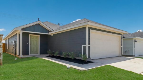 220 Garcia St, Buda