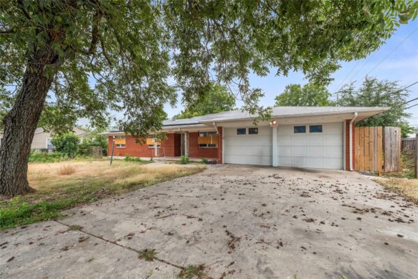 1202 S 51st St, Temple