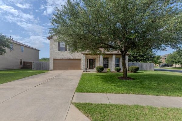 1001 Hondo Ln, Hutto