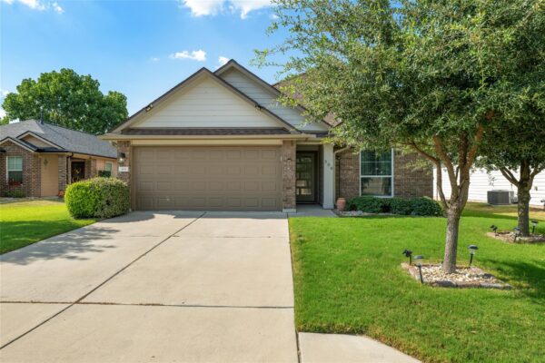 308 Moulins Ln, Georgetown