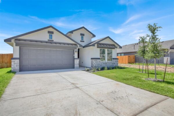 133 Woods Edge Ln, Georgetown