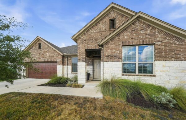 903 Simmental Loop, Hutto