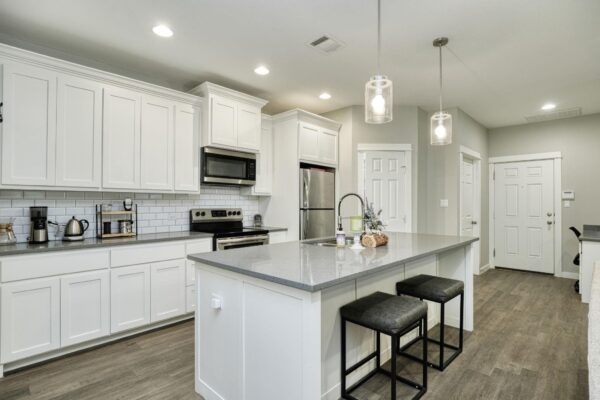125 Hawea Ln, Bastrop