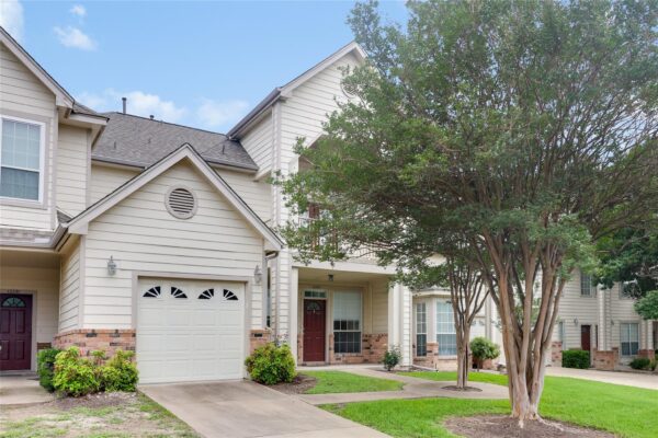 12287 Abbey Glen Ln #D-1, Austin
