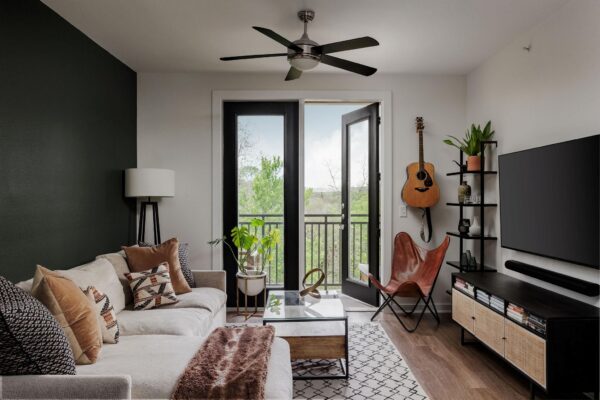 1900 Barton Springs Rd #3028, Austin