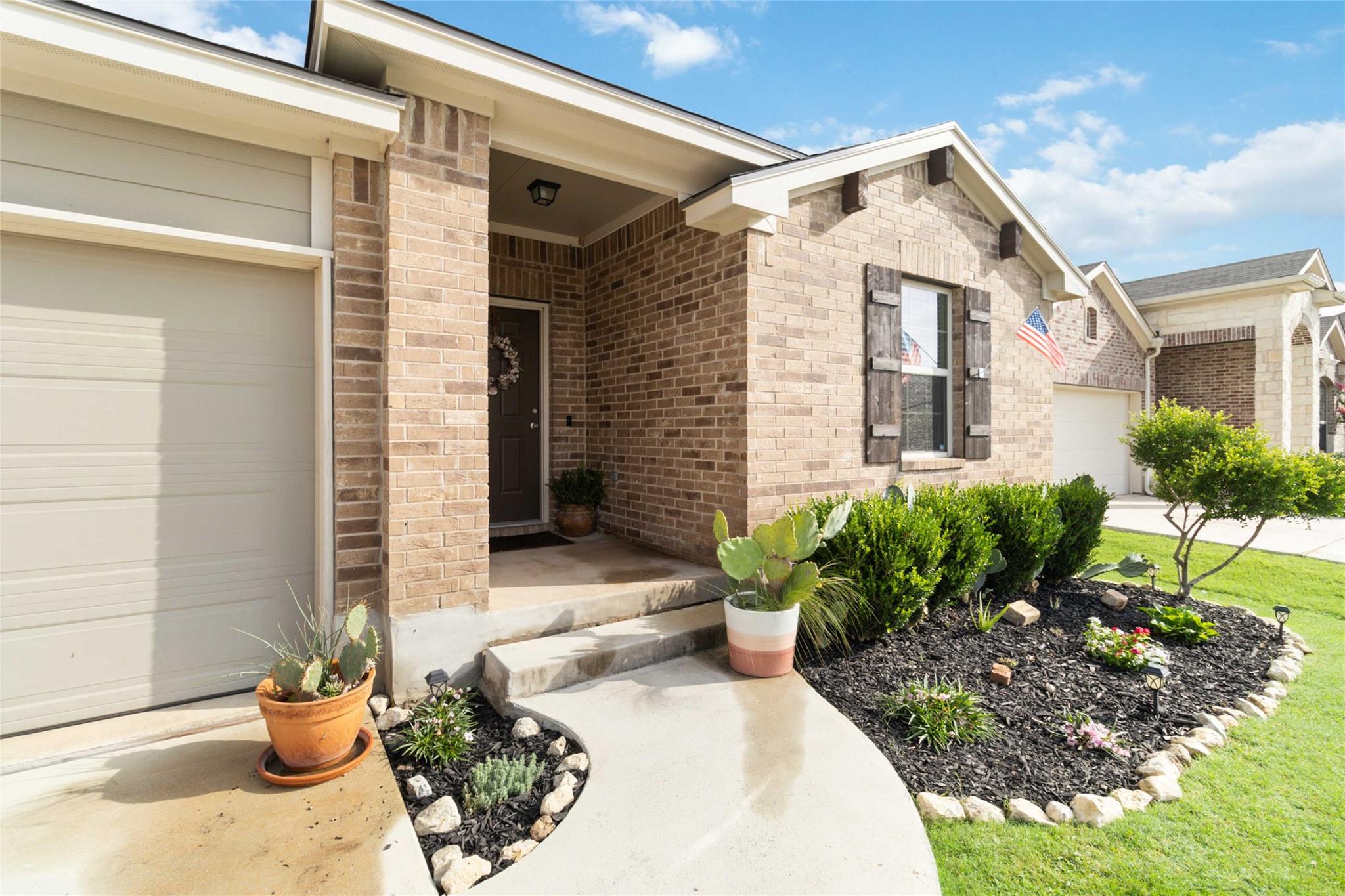 132 Sage Meadows Dr, San Marcos, TX 78666