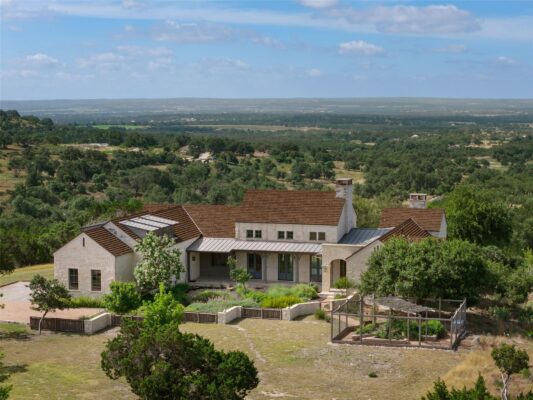 1691 Cool Water Ranch Rd, Fredericksburg