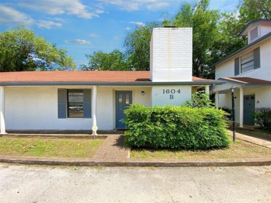 1604 Mill St #B, San Marcos
