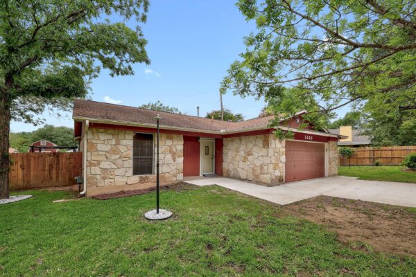 1409 Old Tract Rd, Pflugerville