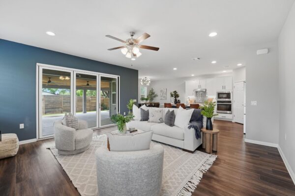 928 Falkland Trce, Pflugerville