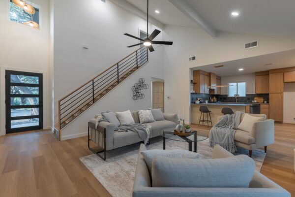 415 Baldridge Dr, Austin