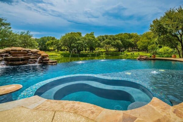 2308 Walsh Dr, Round Rock