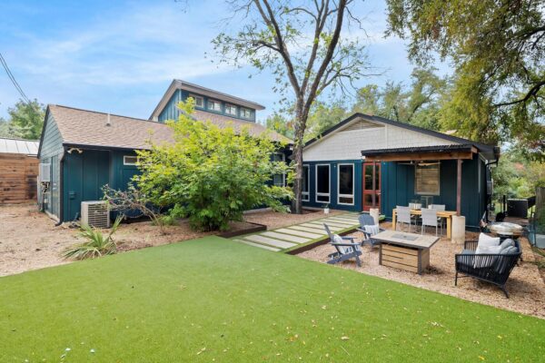 2800 Cherry Ln, Austin