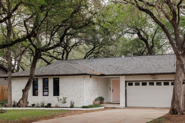 9219 Independence Loop, Austin