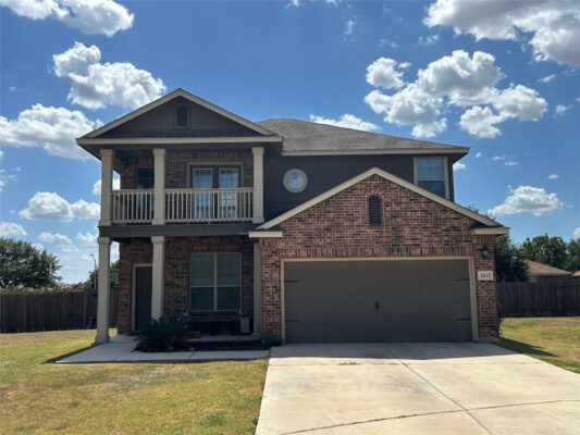 1615 Bluebell Cir, Lockhart