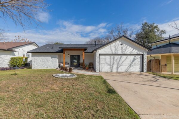 2214 Lear Ln, Austin