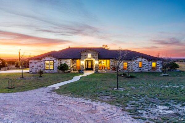 5450 County Road 101 None, Lampasas