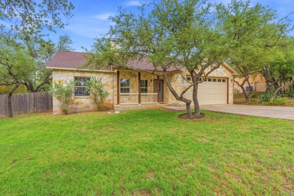 10215 Twin Lake Loop, Dripping Springs