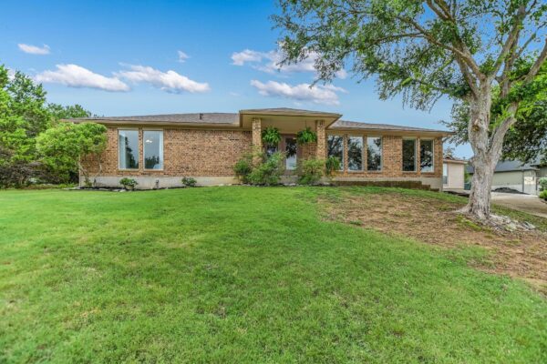 60 Crazy Cross Rd, Wimberley