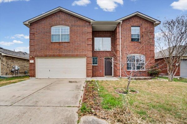203 Pheasant Trl, Bastrop
