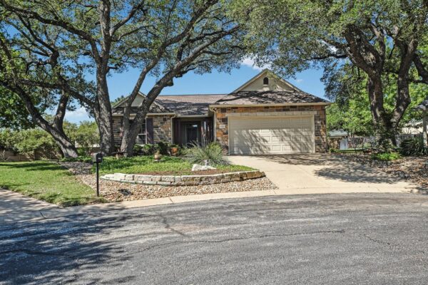 107 Columbine Ct, Georgetown