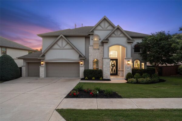 2829 Long Lasso Pass, Leander