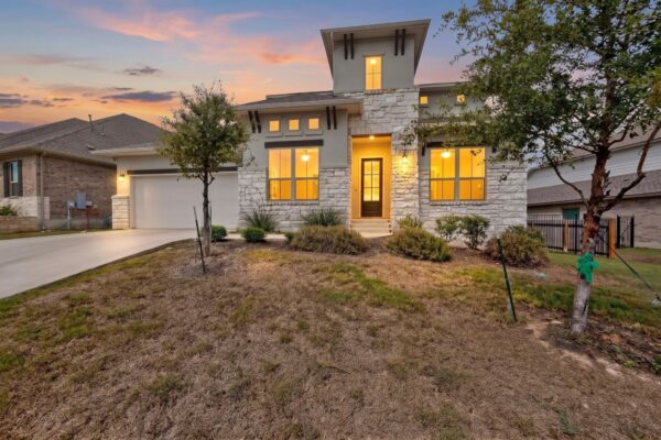 305 Palatino Bnd, Liberty Hill