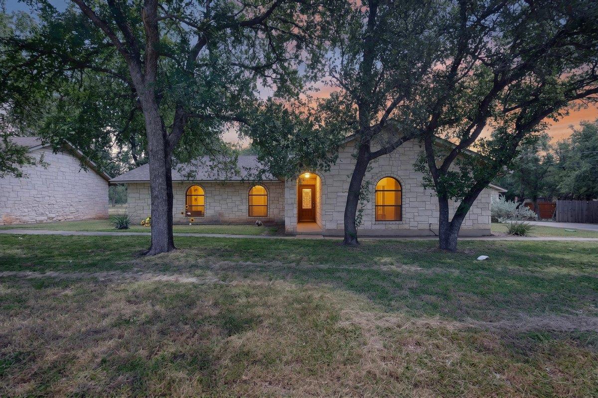 1002 Adventure Ln, Cedar Park, TX 78613
