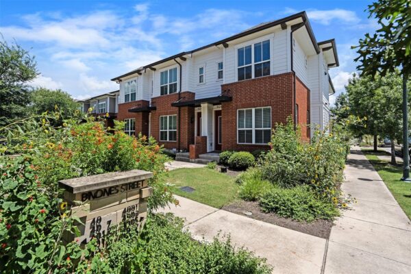 4001 Briones St, Austin