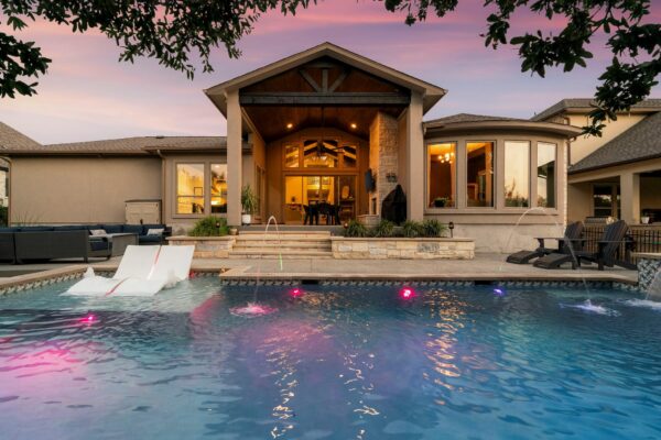 443 Two Creeks Ln, Austin