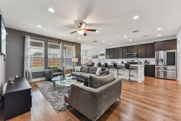 16928 Lathrop Ave, Pflugerville