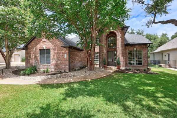430 Champions Dr, Georgetown