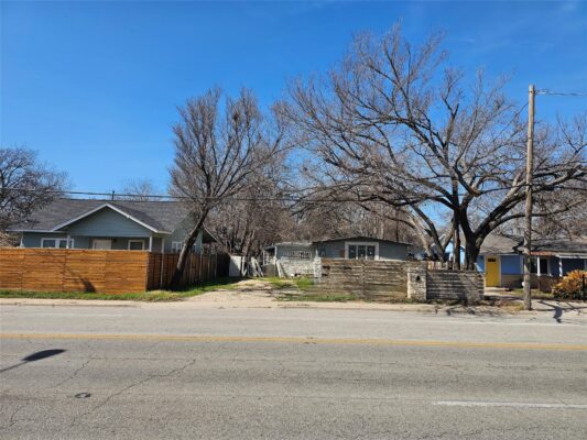 516 Montopolis Dr, Austin