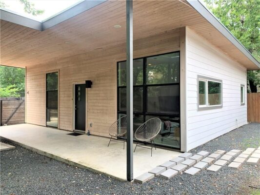 2103 E 14th St #B, Austin