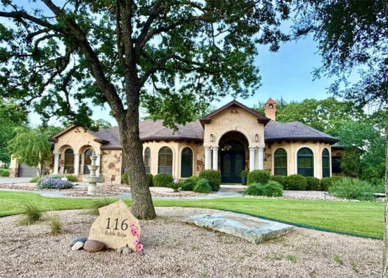 116 Roble Roja Dr, Georgetown