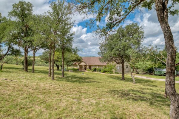 701 Berry Ln, Georgetown