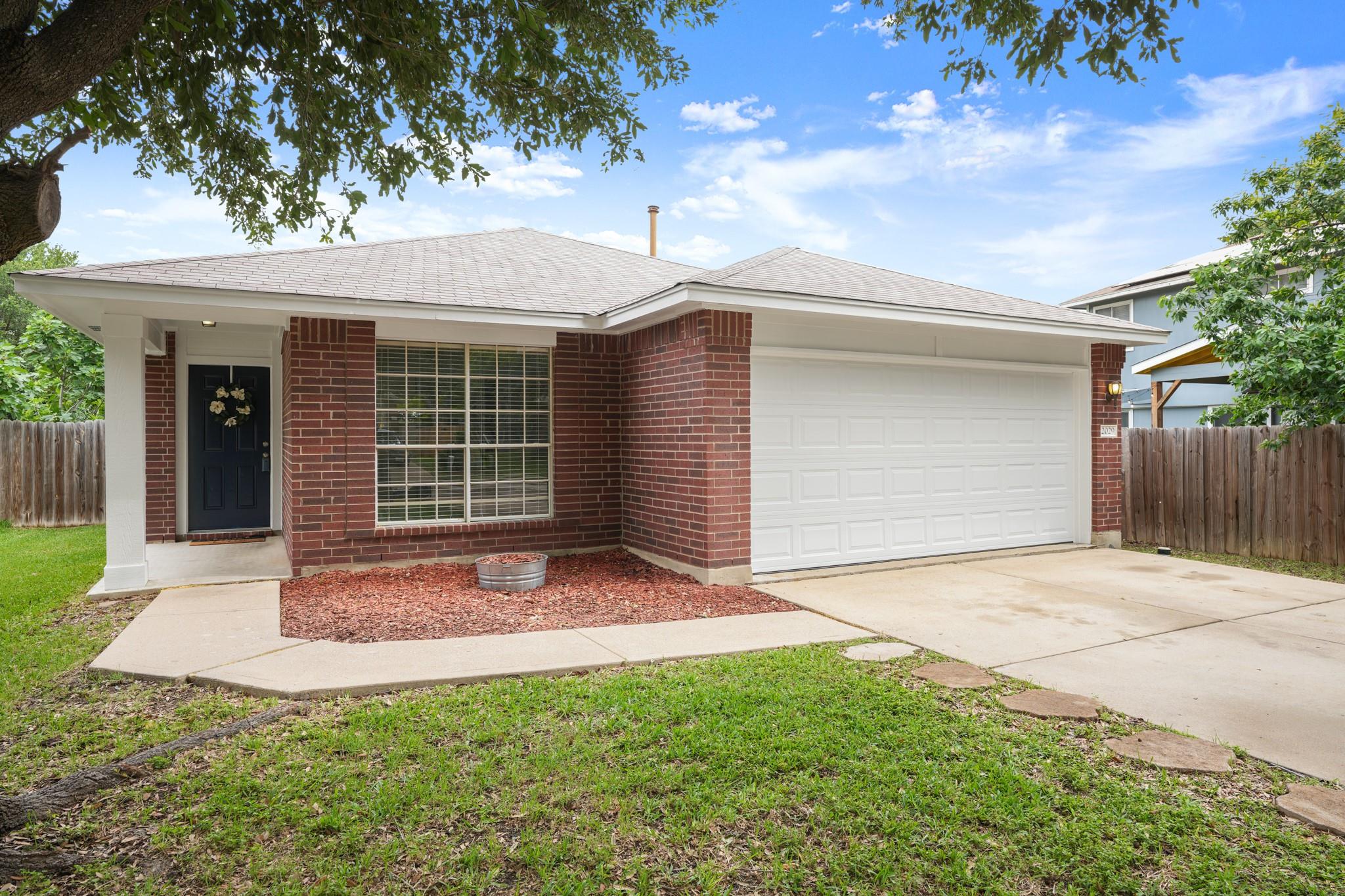 2029 Buckley Ln, Round Rock, TX 78664