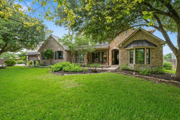 20020 Farm Pond Ln, Pflugerville