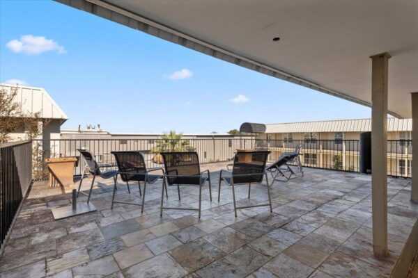 910 Duncan Ln #57, Austin