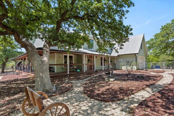 550 League Line Rd, Smithville
