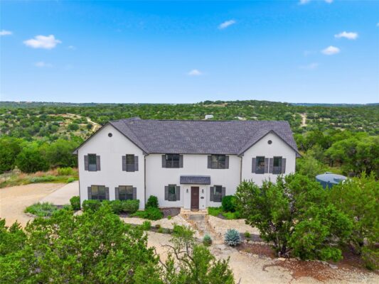 330 Gant Rd, Dripping Springs