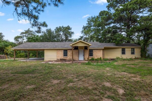 120 Faldyn St, Bastrop