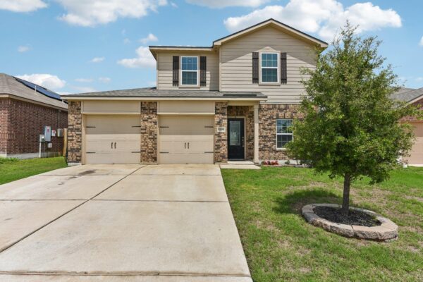 19504 Andrew Jackson St, Manor