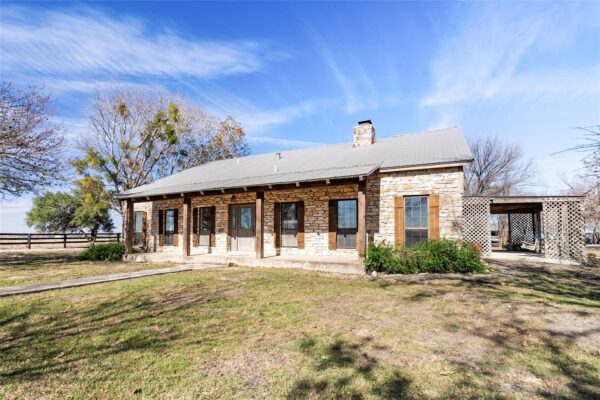 12914 Pfluger Berkman Ln, Coupland
